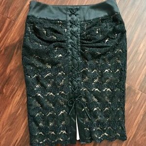 Sexy lace pencil Bebe skirt